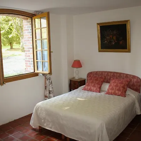 Elegant & Stylish B& B Morsains