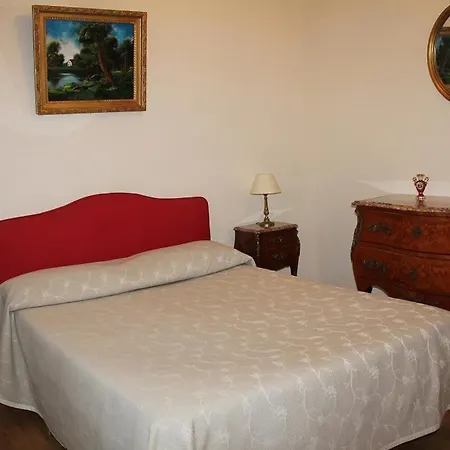 Elegant & Stylish B& B B&B